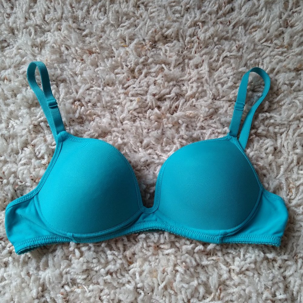 Turquoise No Wire Bra 32A